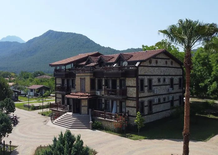 ホテル Enso フェティエ