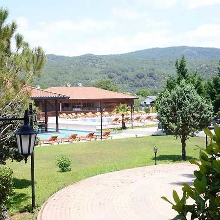 Ensoinn Hotel מלון 3*