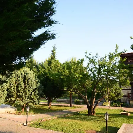 Ensoinn Hotel מלון
