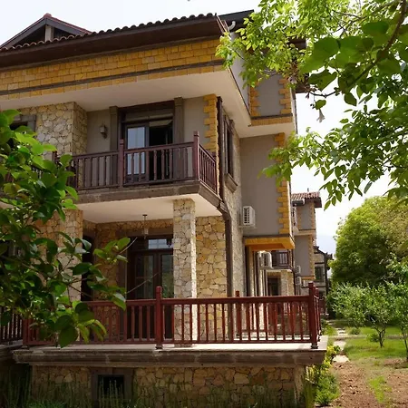 Ensoinn Hotel פאטהיה