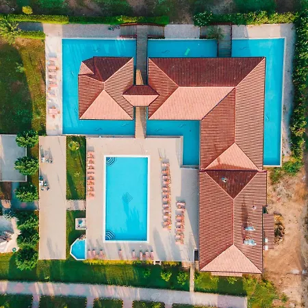 Ensoinn Hotel מלון